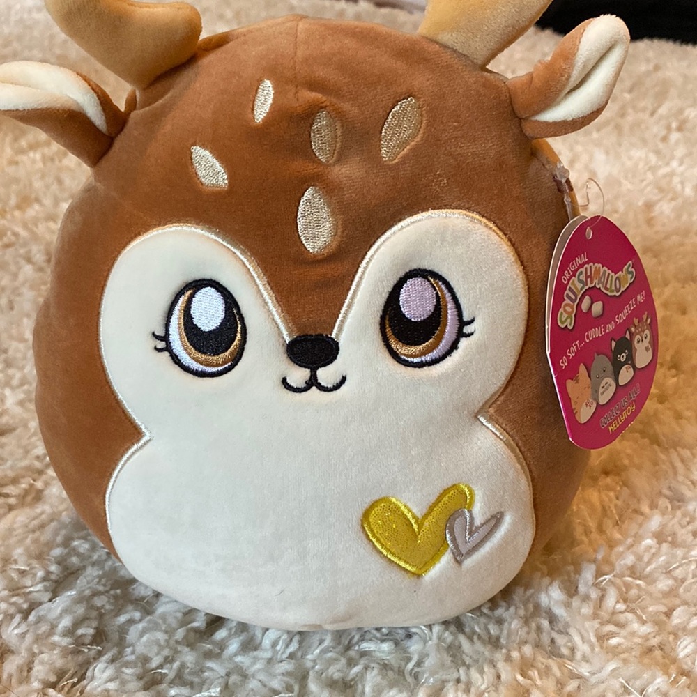 With tags, Dawn the Fawn 8” Squishmallow limited Valentine’s Day with hearts!